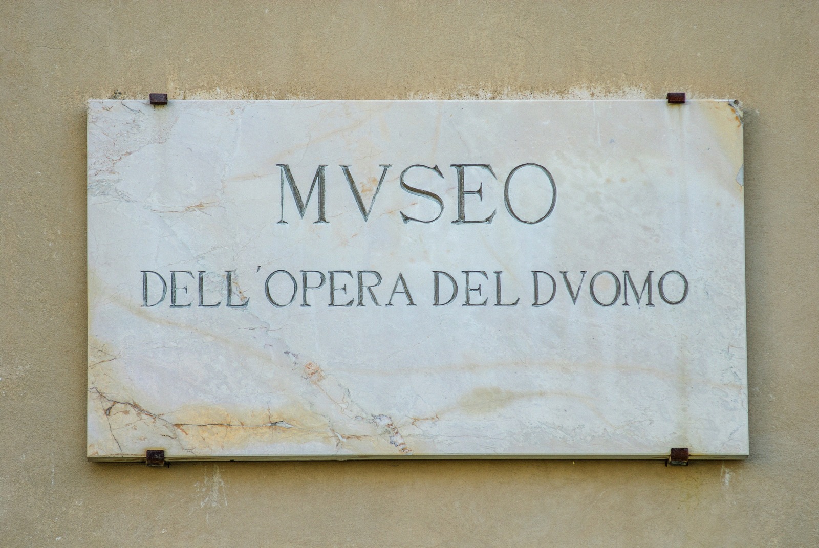 Museo dell'Opera del Duomo with original sculptures